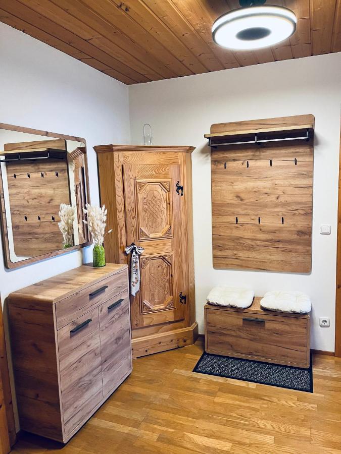 Appartement Haus Helga à Hof bei Salzburg Extérieur photo