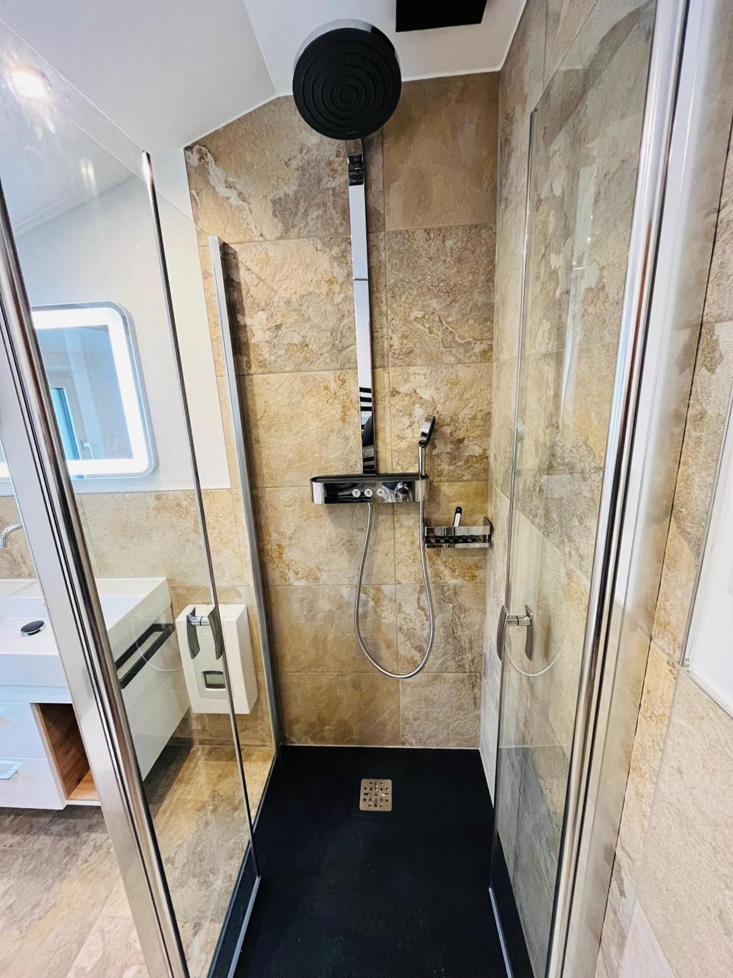Appartement Haus Helga à Hof bei Salzburg Extérieur photo
